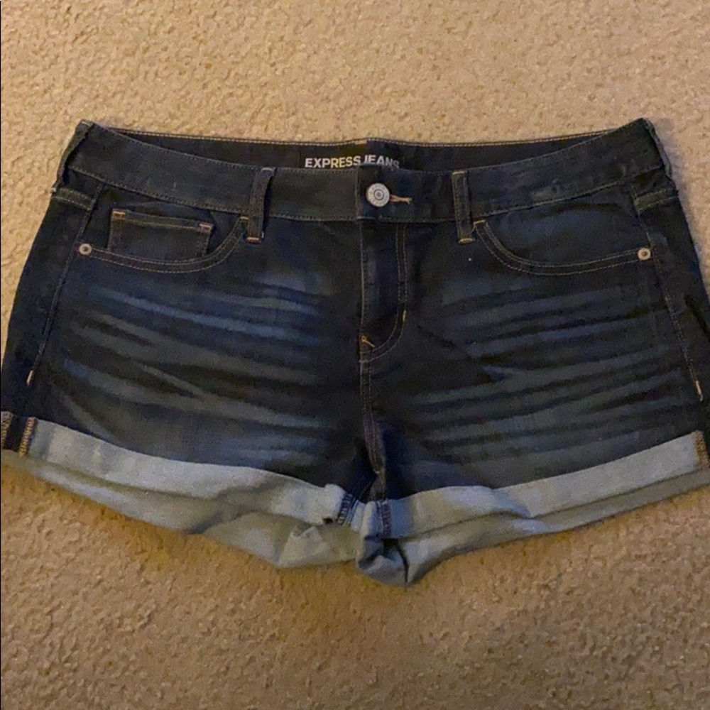 Sz 12 express denim shorts